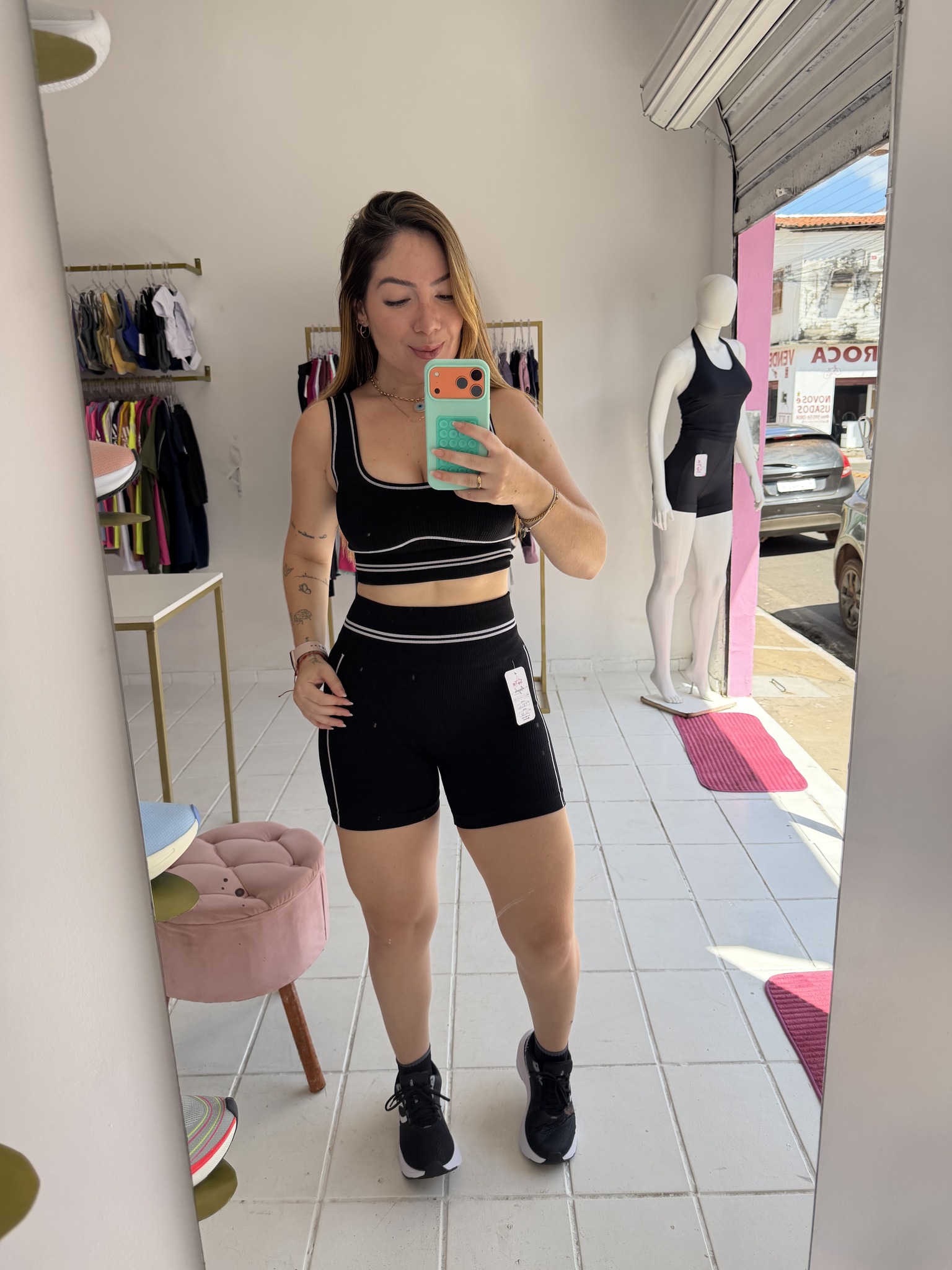 Conjunto sem costura canelado