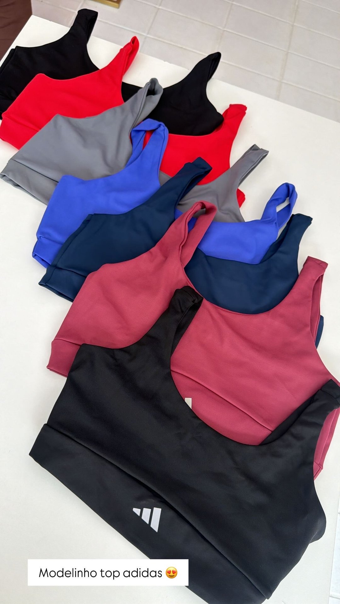 Top adidas