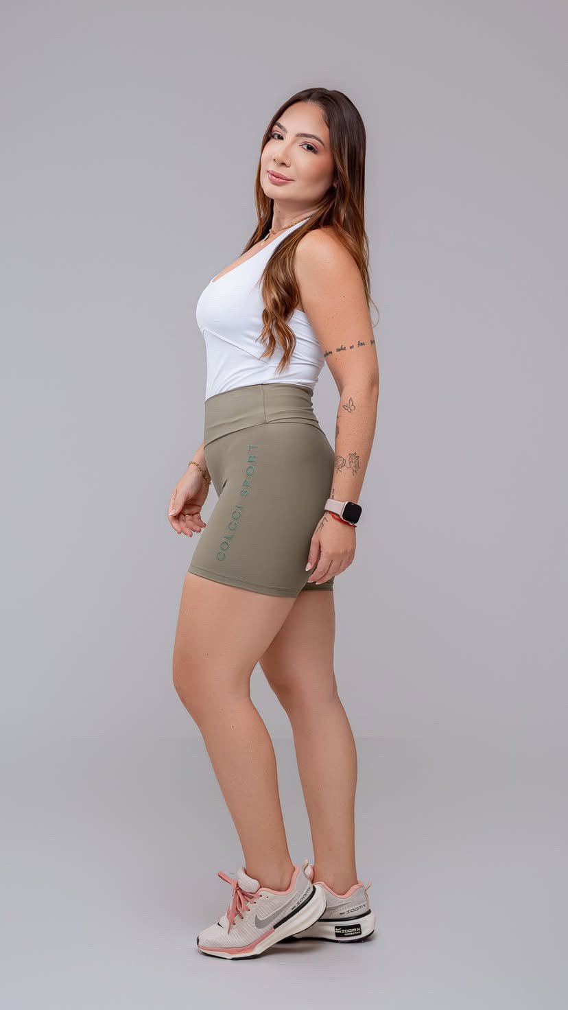 Short Colcci Sport bolso traseiro