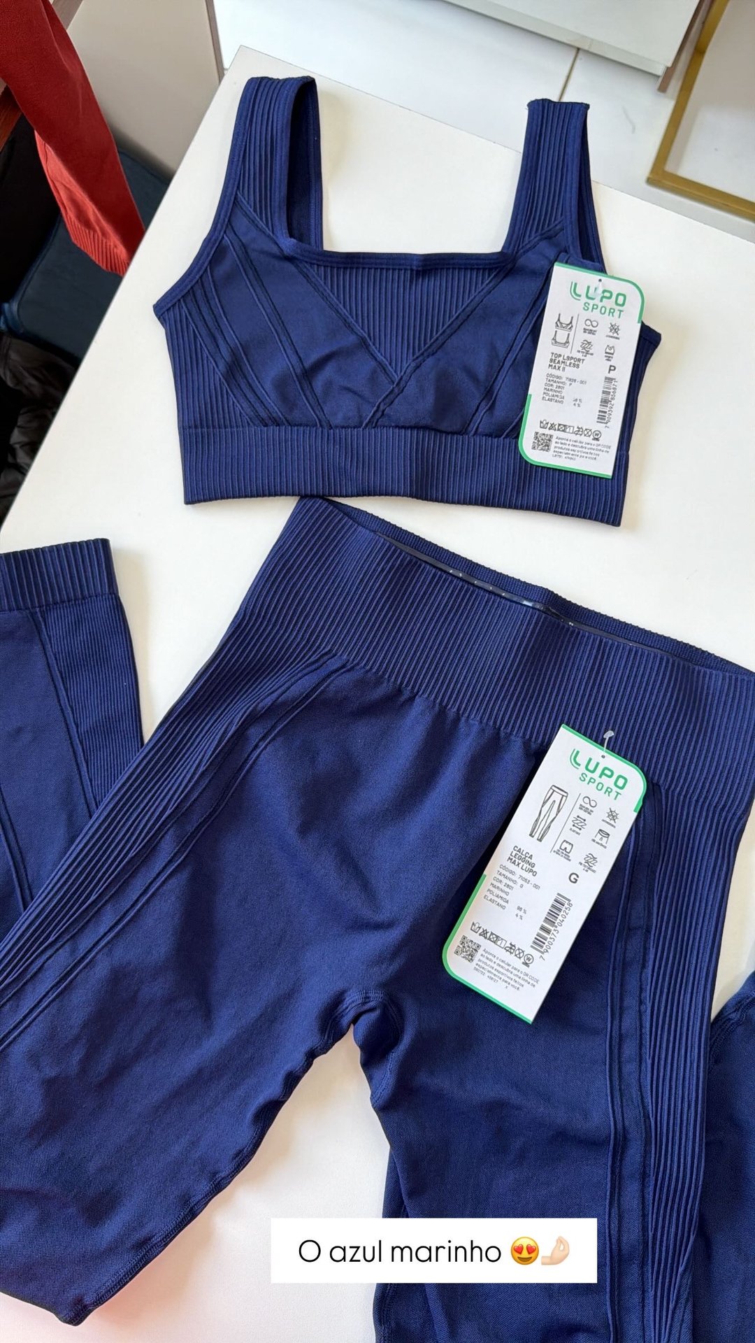 Conjunto Max Lupo em Legg