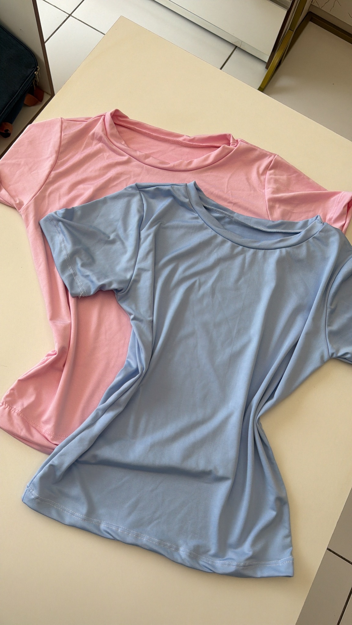 Blusa compressão color