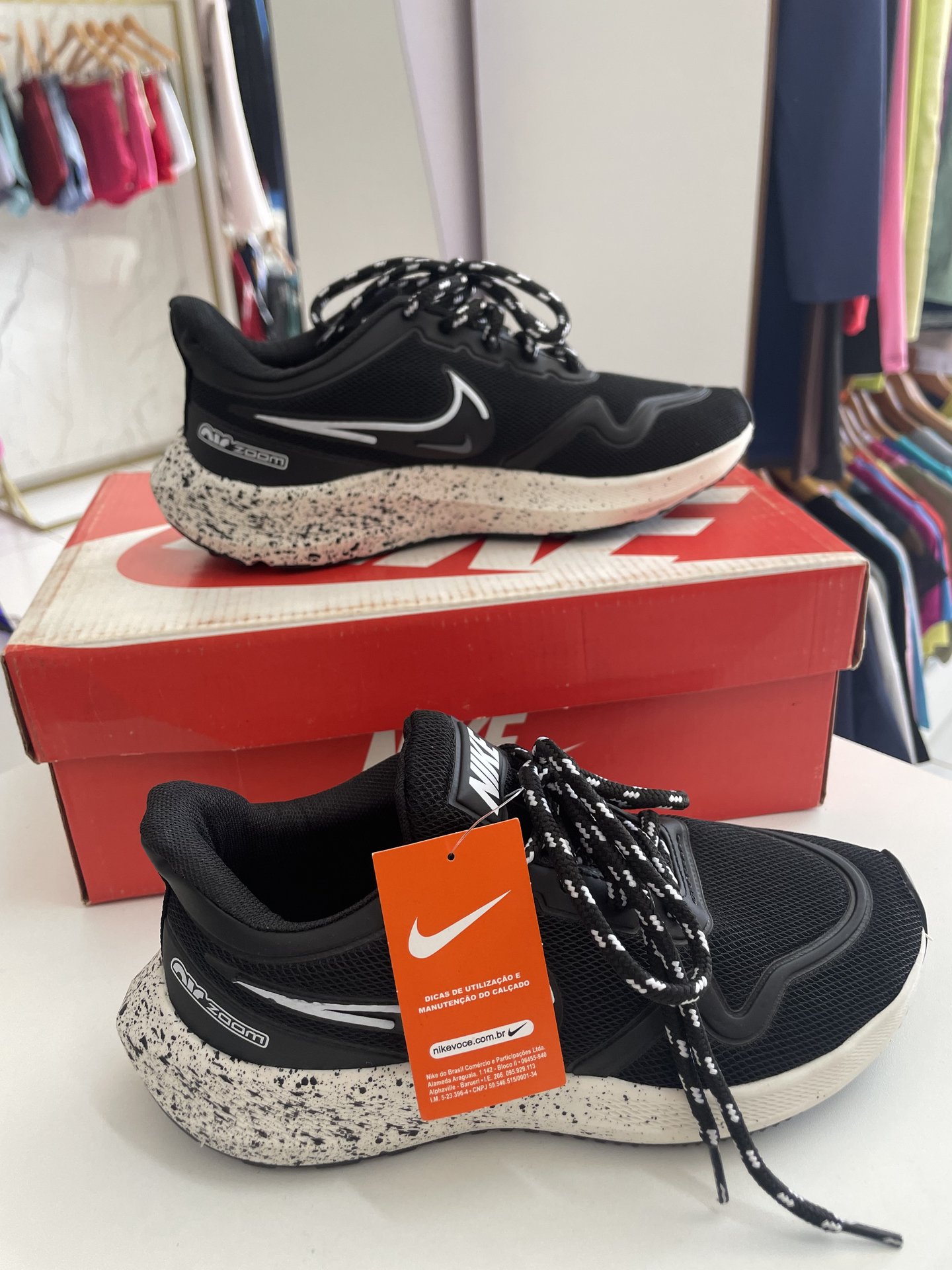 Tênis preto/cizento Nike