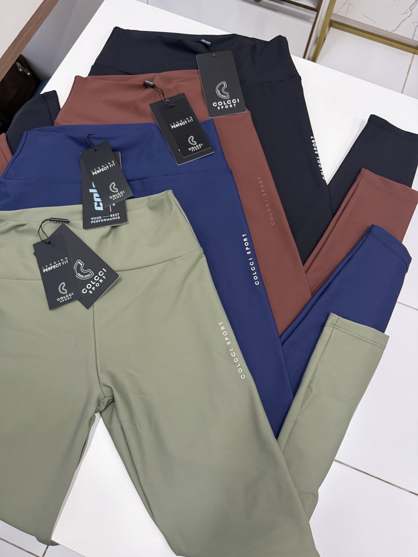 Legg Colcci Sport