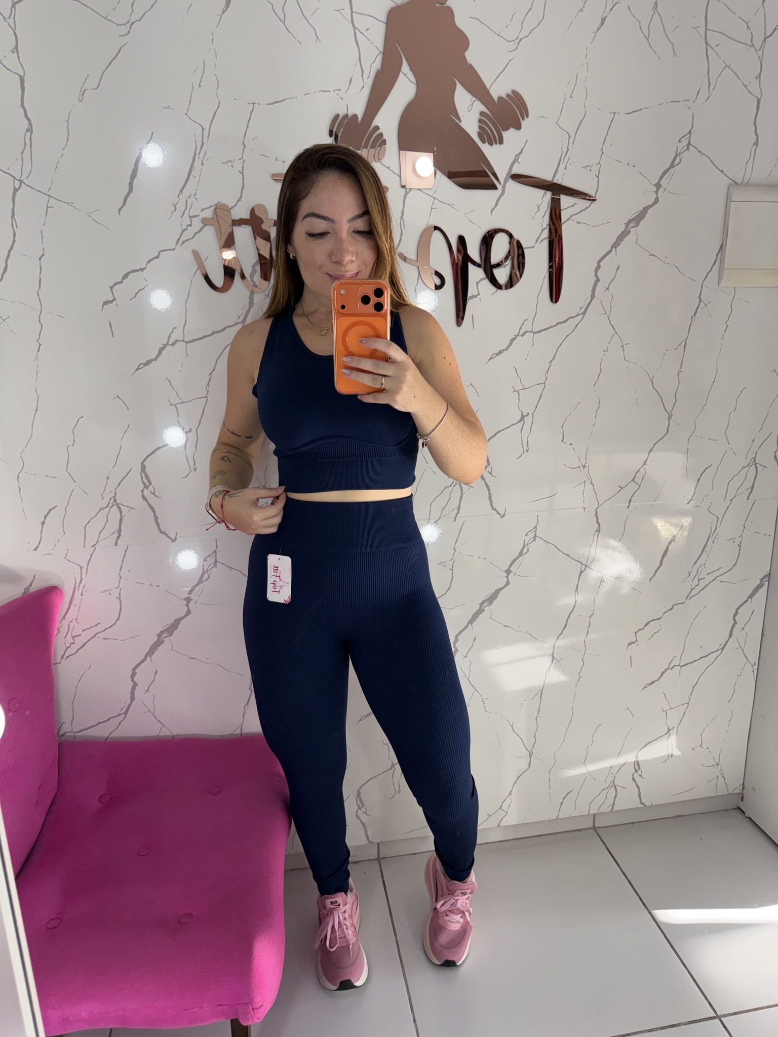 Conjunto canelado sem costura