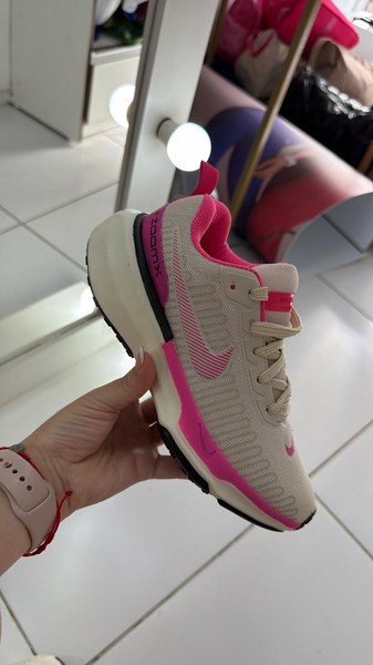 Tenis Nike Zoom